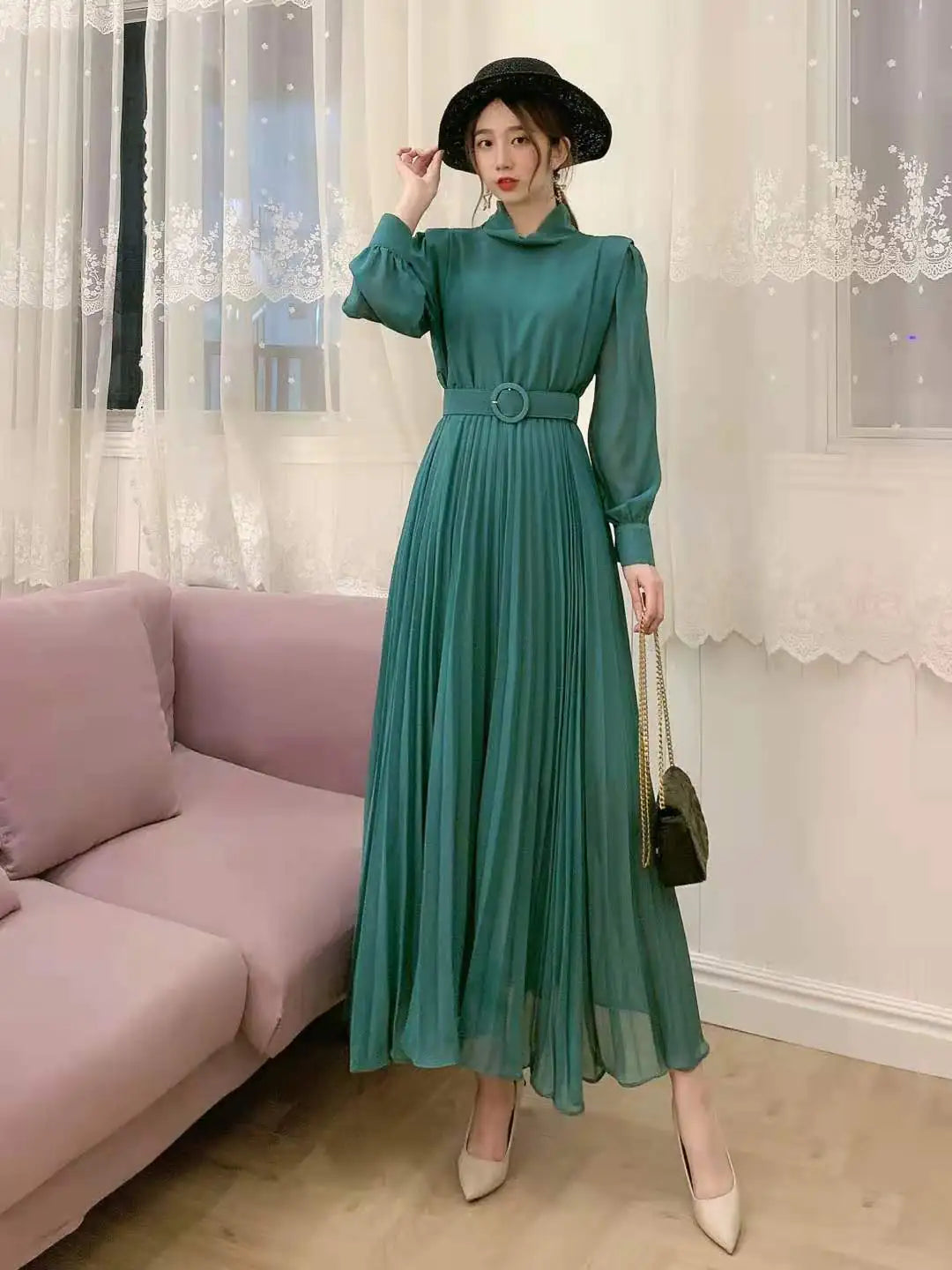 Knee-high Pleated Long Skirt for Slim Waist