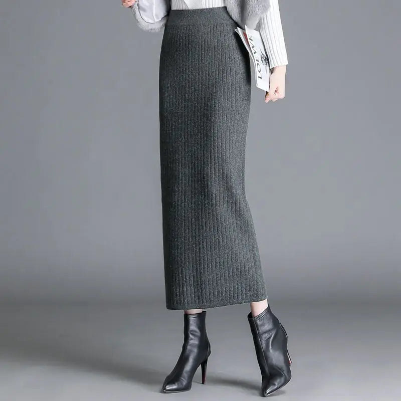 Thickened Women's Straight Knitted Skirt